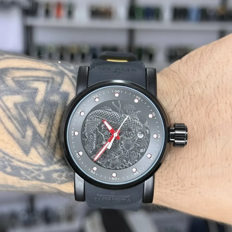 Invicta Yakuza Preto