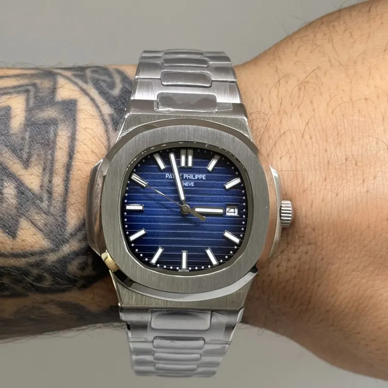 Patek Philippe Nautilus 5711 Azul