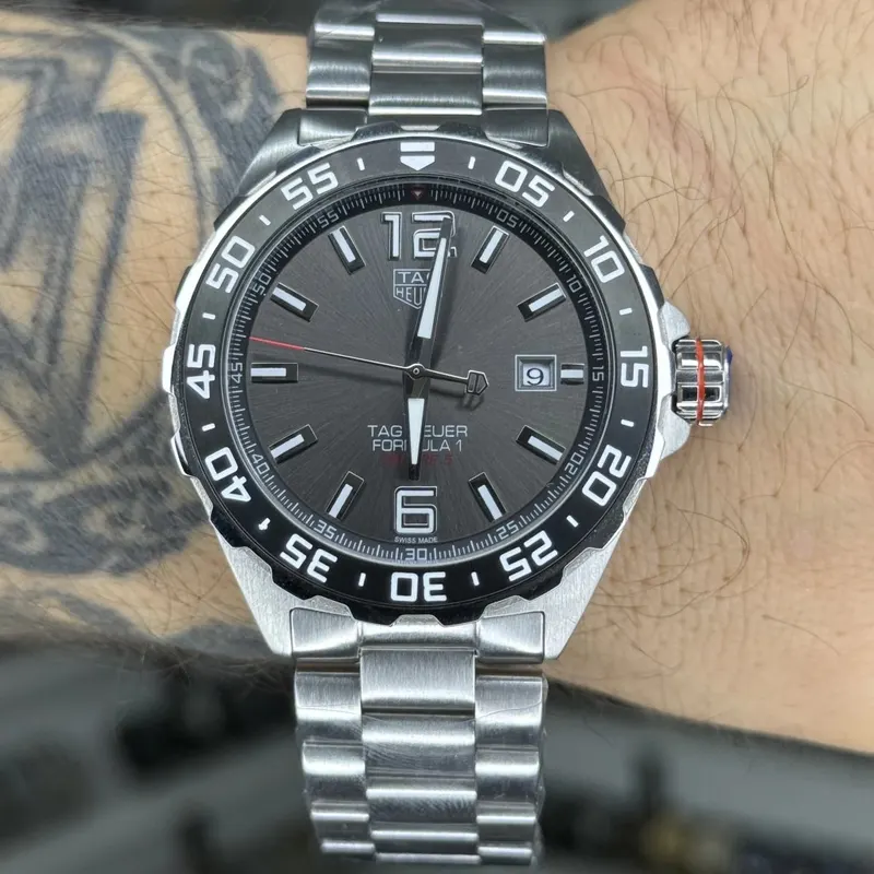 TAG Heuer Formula 1 Calibre 5