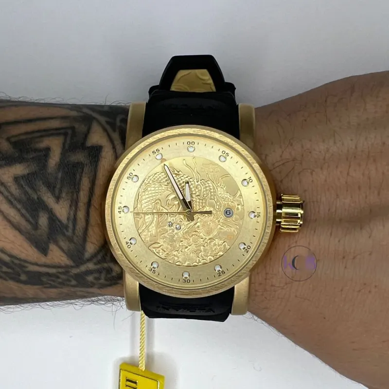 Invicta Yakuza Dourado